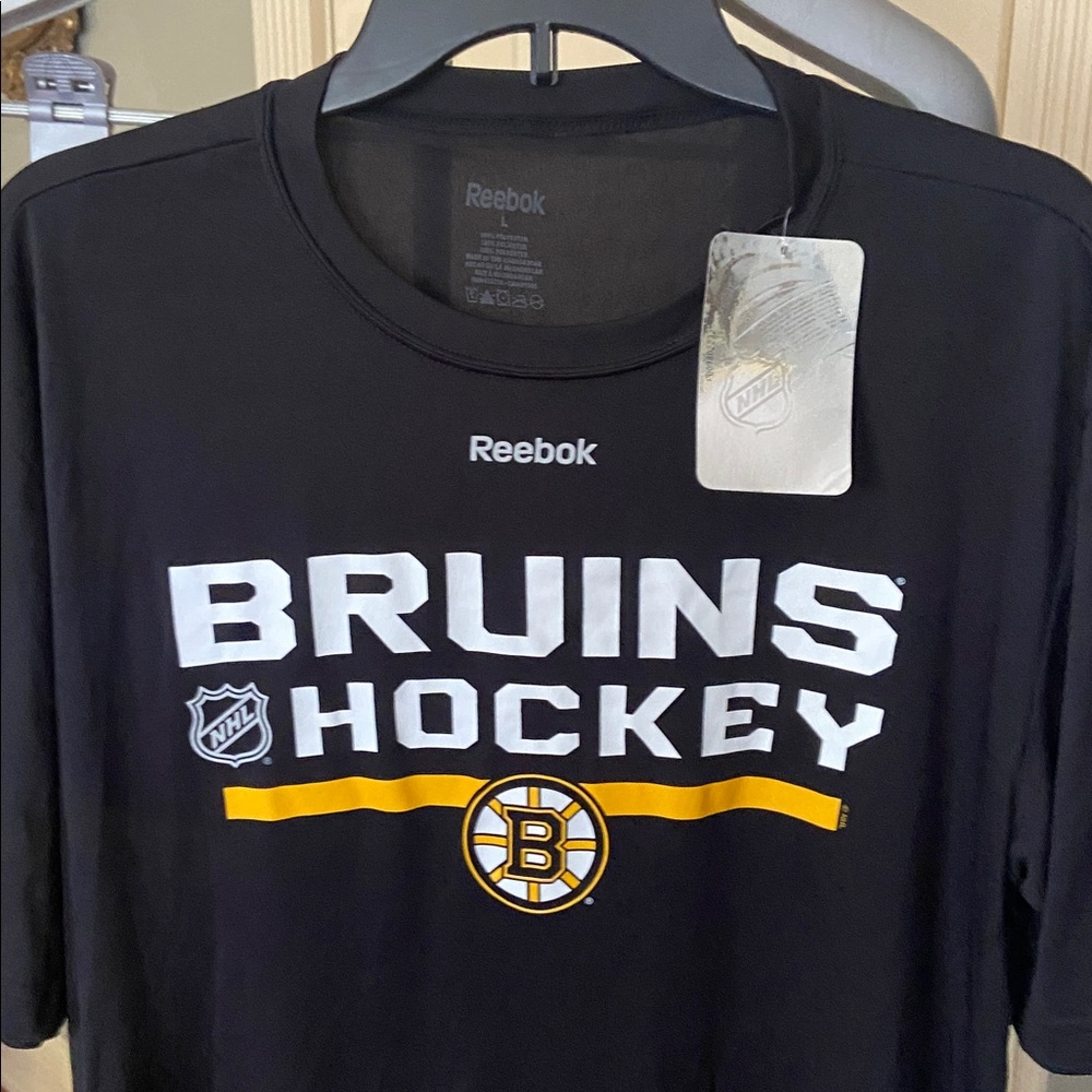 Reebok Black Bruins Hockey Tee  Men Size Large